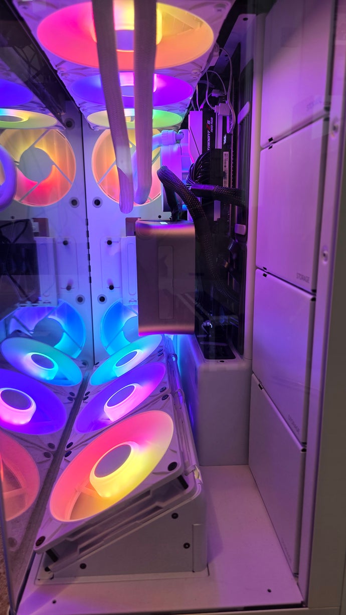 Havn HS 420 VGPU case with a 4090 FE and Arctic Liquid Freezer 3 Pro A-RGB CPU cooler, side view