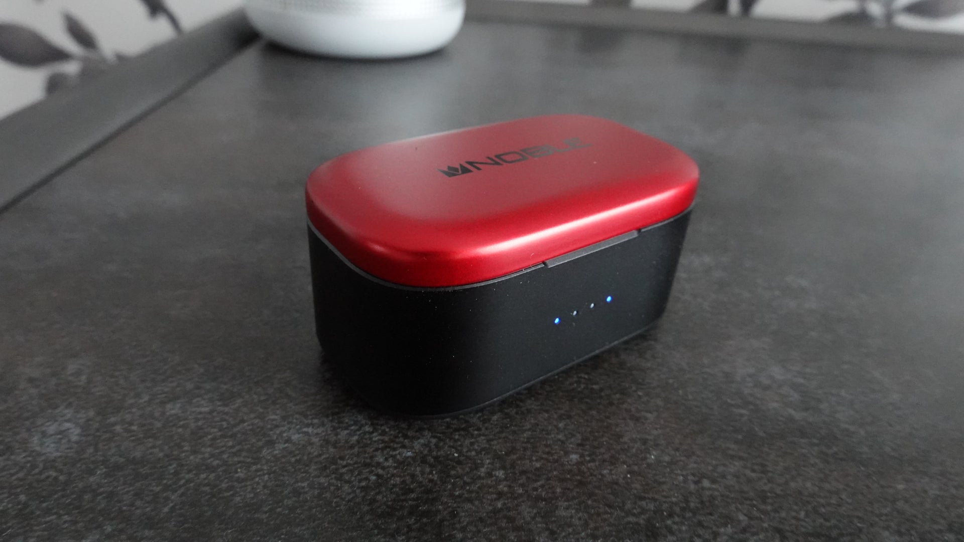 Noble Audio FoKus Amadeus case